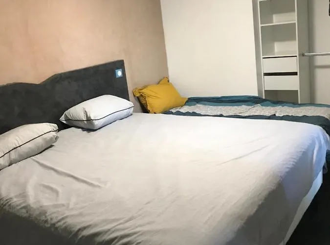 Residence Bord De Loire Route Euro 6